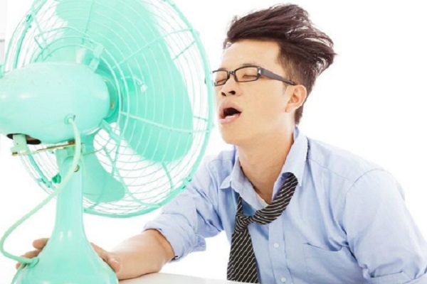 Những th&oacute;i quen l&agrave;m m&aacute;t cơ thể c&oacute; thể g&acirc;y đột quỵ