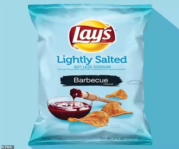 Frito-Lay thu hồi c&aacute;c t&uacute;i khoai t&acirc;y chi&ecirc;n c&oacute; hương vị thịt nướng nhẹ 