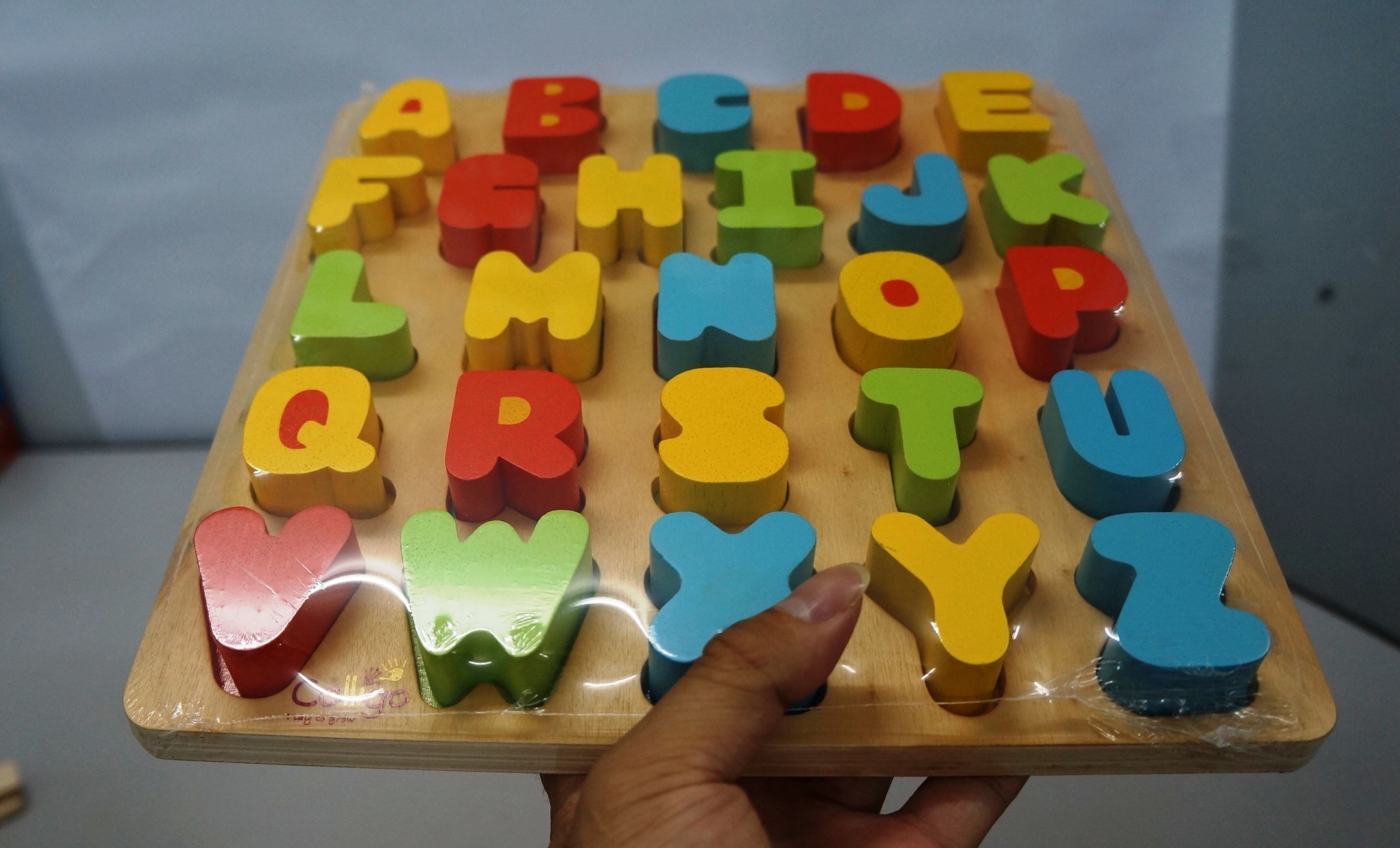 Đồ chơi th&acirc;n thiện cho trẻ nhỏ