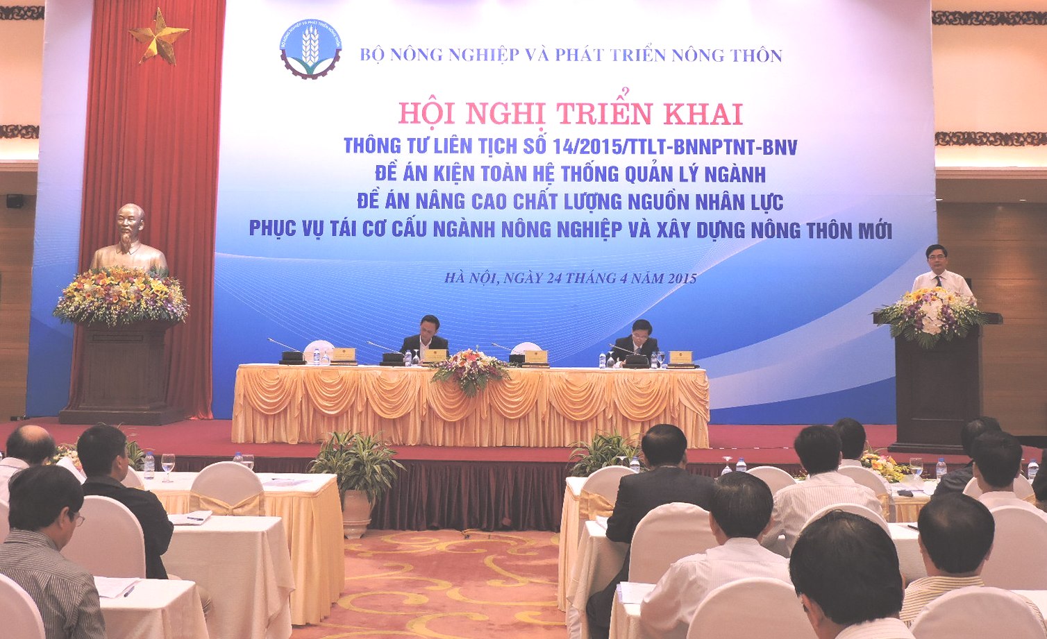 Bộ NNPTNT hướng đến bộ m&aacute;y quản l&yacute; tinh gọn