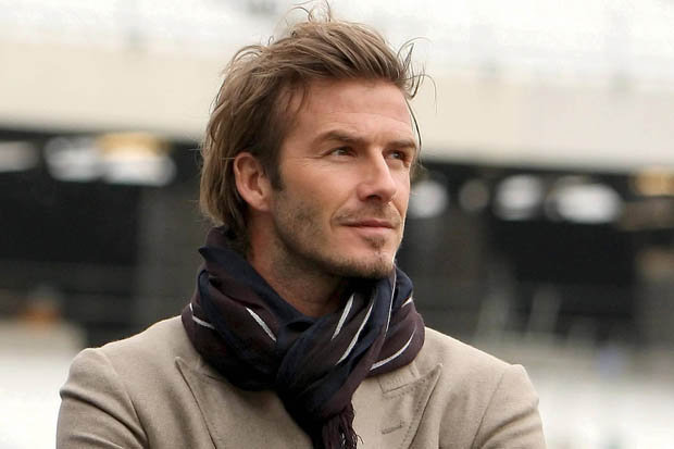 Chi ph&iacute; cho chuyến thăm chớp nho&aacute;ng Việt Nam của Beckham tương đương với tiền th&ugrave; lao của Nick Vujicic