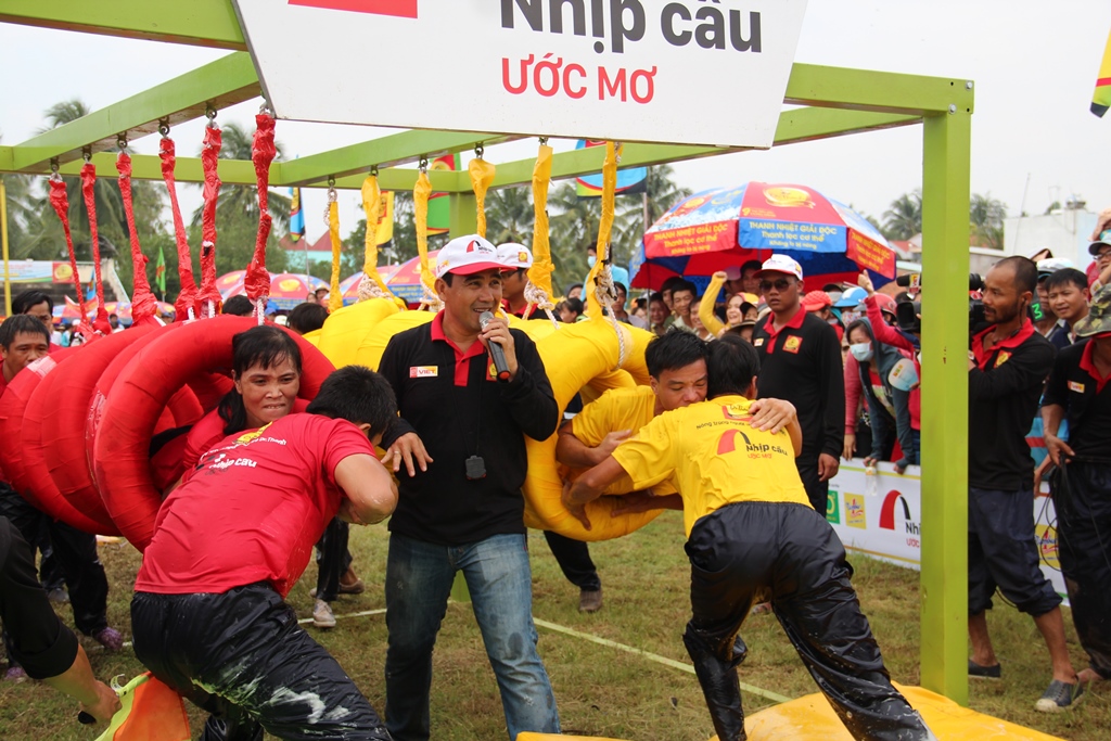 Khoảnh khắc c&aacute;c đội vượt qua được v&ograve;ng thi l&agrave; khoảnh khắc Quyền Linh cảm thấy hạnh ph&uacute;c nhất  
