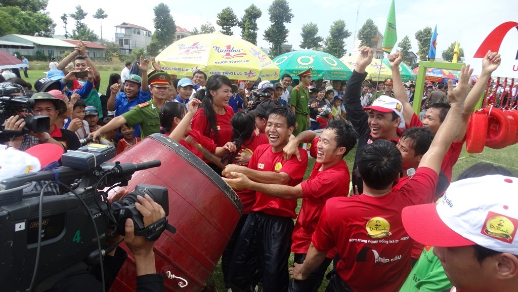 Khoảnh khắc c&aacute;c đội vượt qua được v&ograve;ng thi l&agrave; khoảnh khắc Quyền Linh cảm thấy hạnh ph&uacute;c nhất  