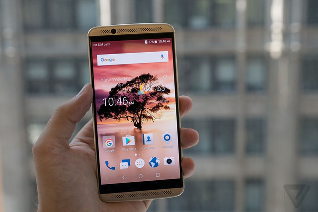 ZTE Axon 7 - Giá: 400 USD