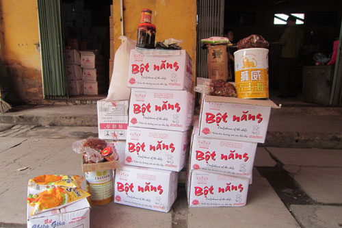 H&agrave; Nội H&agrave;ng trăm loại 13Win OKVIP Cá cược bóng đá đ&oacute;ng g&oacute;i sẵn 'đểu' bị thu giữ