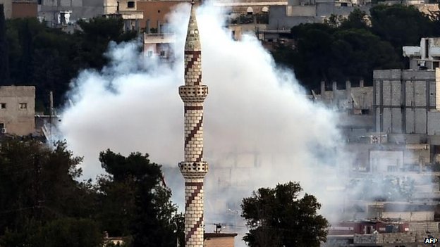 IS gần như bị đ&aacute;nh đuổi ra khỏi Kobani