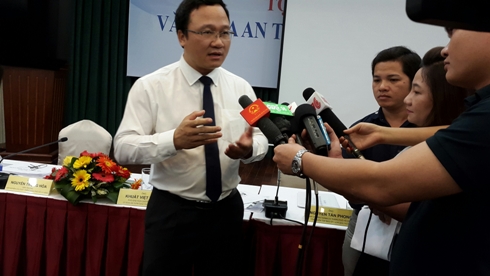 TS Khuất Việt H&ugrave;ng - Ph&oacute; Chủ tịch chuy&ecirc;n tr&aacute;ch Uỷ Ban An to&agrave;n giao th&ocirc;ng quốc gia Việt Nam