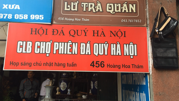 Độc đáo chợ phiên đá quý giữa lòng Hà Nội