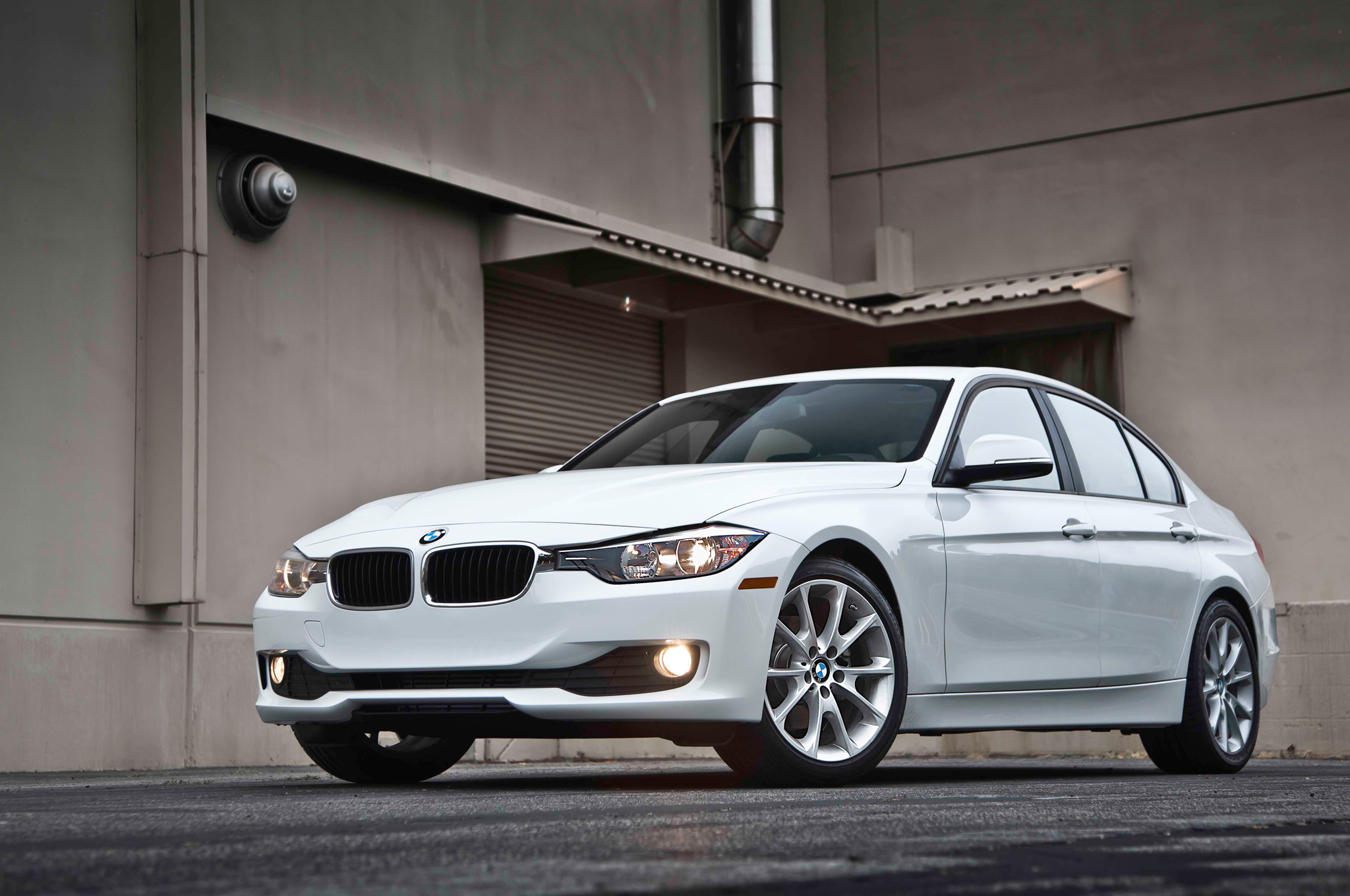 BMW 320i 2014 đậm chất kế thể thao nhưng vẫn sang trọng đầy quyến rũ