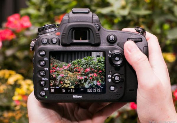 Nikon D610 được đ&aacute;nh gi&aacute; l&agrave; mẫu m&aacute;y ảnh gi&aacute; rẻ c&oacute; chất lượng cao