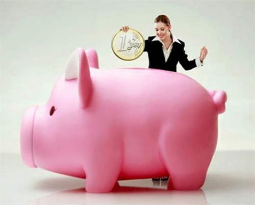 Quỹ phụ huynh b&ecirc;n Mỹ kh&ocirc;ng bắt &eacute;p đ&oacute;ng như ở Việt Nam