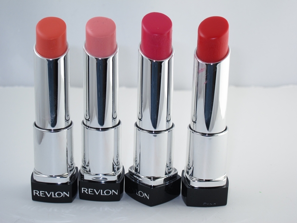 Son Revlon Colorburst Lip Butters dưỡng m&ocirc;i