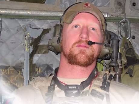 Cựu binh Rob O&rsquo;Neill l&agrave; người đ&atilde; bắn chết tr&ugrave;m khủng bố kh&eacute;t tiếng Osama Bin Laden ở Pakistan năm 2011