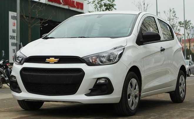 Tổng qu&aacute;t chiếc Chevrolet Spark 2016 đầu ti&ecirc;n về Việt Nam