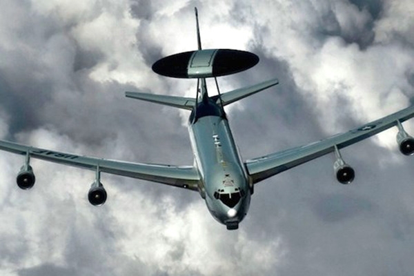 Sức mạnh &ldquo;l&iacute;nh g&aacute;c trời&rdquo; Boeing E-3 Sentry của Mỹ được cử đến Thổ Nhĩ Kỳ