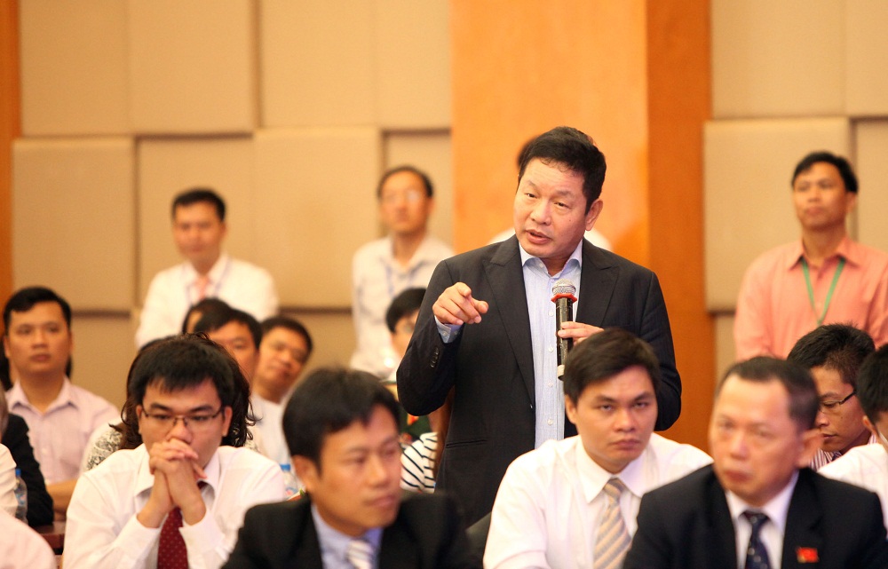 &Ocirc;ng Trương Gia B&igrave;nh &ndash; Chủ tịch FPT ph&aacute;t biểu tại gặp mặt c&aacute;c khoa học trẻ ti&ecirc;u biểu