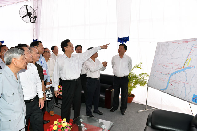 Thông đường Hồ Chí Minh điểm cuối cùng cực Nam của 13Win19 com game bài đổi thưởng Thông đường Hồ Chí Minh điểm cuối cùng cực Nam của 13Win19 com game bài đổi thưởng