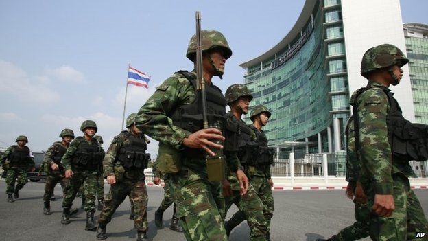 qu&acirc;n đội Th&aacute;i Lan thiết qu&acirc;n luật