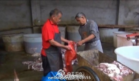 Thịt b&ograve; giả Trung Quốc ướp chất g&acirc;y ung thư