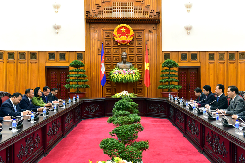 Thủ tướng Nguyễn Tấn Dũng đ&atilde; hội kiến Chủ tịch Thượng viện Vương quốc Campuchia Say Chhum 