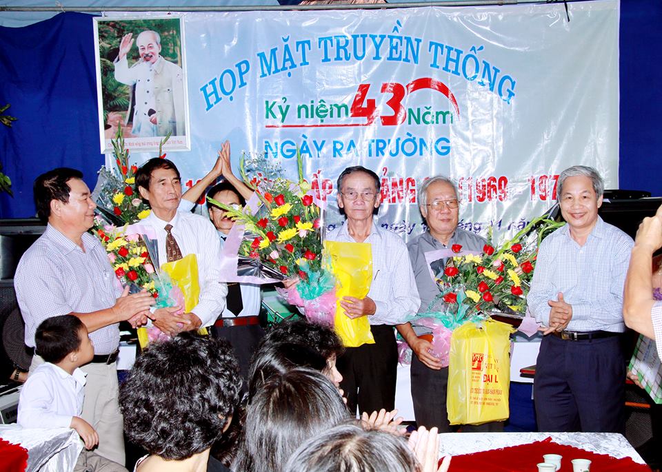Phong b&igrave; 20-11