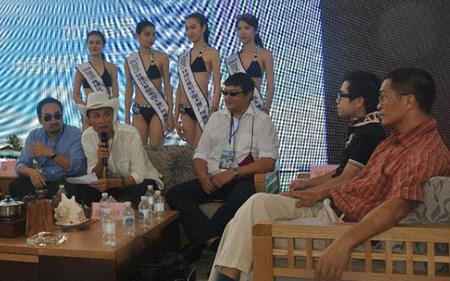 Đại gia mua đảo cho những th&uacute; vui, giải tr&iacute;, họ thậm ch&iacute; c&ograve;n mở hội nghị d&agrave;nh cho c&aacute;c 'ch&uacute;a đảo'