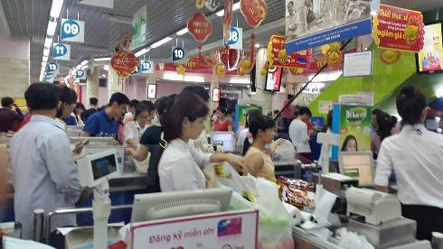 Saigon Coop đ&atilde; chuẩn bị nguồn h&agrave;ng phong ph&uacute; phục vụ tết Đinh Dậu - ảnh: H.T 