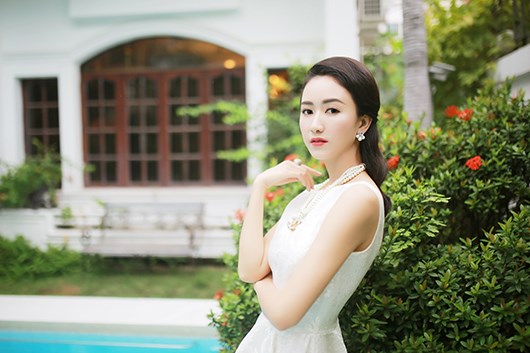 &Aacute; hậu Đại dương H&agrave; Thu tham gia Miss Intercontinental