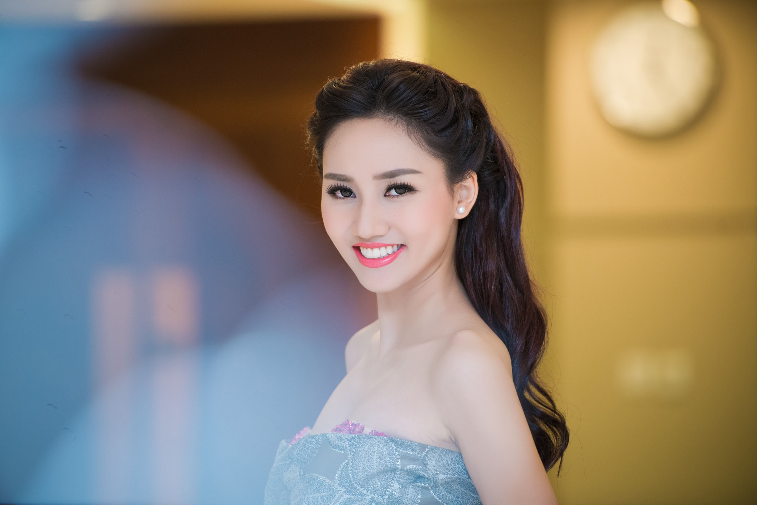&Aacute; hậu Tr&agrave; My &lsquo;khoe&rsquo; ảnh cưới khiến fan ngỡ ng&agrave;ng