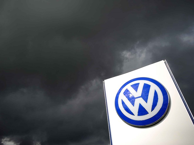 Sau vụ b&ecirc; bối, m&acirc;y m&ugrave; kh&iacute; thải phủ b&oacute;ng VW cũng như c&aacute;c d&ograve;ng xe chạy dầu. Ảnh: Zingnews