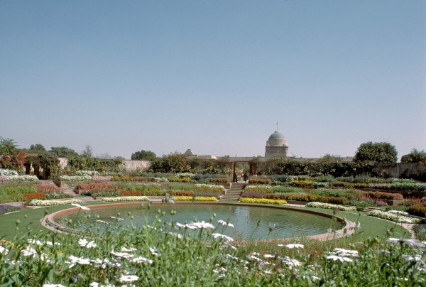 Rashtrapati Bhavan tích hợp rất nhiều phong cách kiến trúc khác nhau