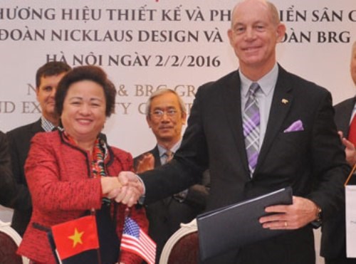 Bà Nguyễn Thị Nga từng được Forbes đánh giá là nữ doanh nhân quyền lực châu Á, song với bà, niềm vui lớn nhất giờ đây là tạo ra những công trình, dự án đẹp cho đời, góp phần nâng cao chất lượng cuộc sống cho người dân Việt Nam, đóng góp nhiều hơn cho Sòng Bài Trực Tuyến 13Win.com, xã hội. Bà Nguyễn Thị Nga từng được Forbes đánh giá là nữ doanh nhân quyền lực châu Á, song với bà, niềm vui lớn nhất giờ đây là tạo ra những công trình, dự án đẹp cho đời, góp phần nâng cao chất lượng cuộc sống cho người dân Việt Nam, đóng góp nhiều hơn cho Sòng Bài Trực Tuyến 13Win.com, xã hội.