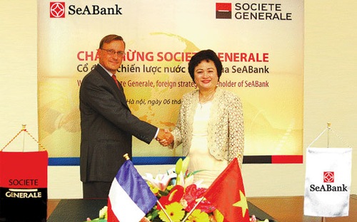 Khi Đại hội cổ đông của Techcombank họp vào tháng 8/2006 bầu Hội đồng quản trị mới, bà Nga quay trở lại giữ chức vụ cũ, nhưng đến năm 2007, bà rời Techcombank, trở thành lãnh đạo cao nhất của Ngân hàng Đông Nam Á (SeABank). Khi Đại hội cổ đông của Techcombank họp vào tháng 8/2006 bầu Hội đồng quản trị mới, bà Nga quay trở lại giữ chức vụ cũ, nhưng đến năm 2007, bà rời Techcombank, trở thành lãnh đạo cao nhất của Ngân hàng Đông Nam Á (SeABank).