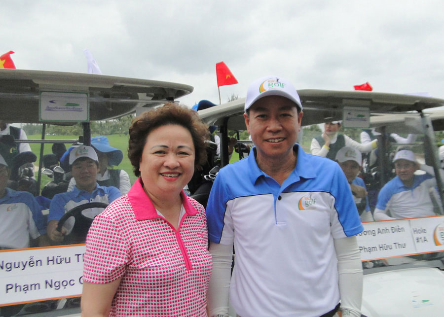 Thực tế, ngoài SeABank, Công ty chứng khoán Đông Nam Á (SeASecurities), Sân golf quốc tế Đảo Vua (Kings’ Island Golf Course), Khu nghỉ dưỡng ven biển và sân golf quốc tế Đồ Sơn (Doson Seaside Golf Resort), Khu vui chơi giải trí thể thao và sân golf quốc tế Legend Hill (Legend Hill Golf Resort),… cũng nằm trong danh sách những công ty thành viên của tập đoàn này. Thực tế, ngoài SeABank, Công ty chứng khoán Đông Nam Á (SeASecurities), Sân golf quốc tế Đảo Vua (Kings’ Island Golf Course), Khu nghỉ dưỡng ven biển và sân golf quốc tế Đồ Sơn (Doson Seaside Golf Resort), Khu vui chơi giải trí thể thao và sân golf quốc tế Legend Hill (Legend Hill Golf Resort),… cũng nằm trong danh sách những công ty thành viên của tập đoàn này.