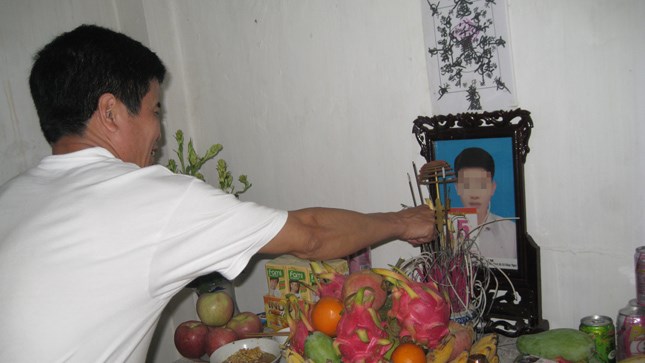 &aacute;n mạng trong đ&aacute;m cưới