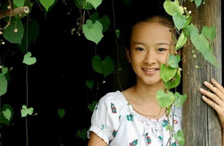 Ngắm Angela Phương Trinh từ c&ocirc; g&aacute;i đen nhẻm th&agrave;nh mỹ nh&acirc;n gợi cảm