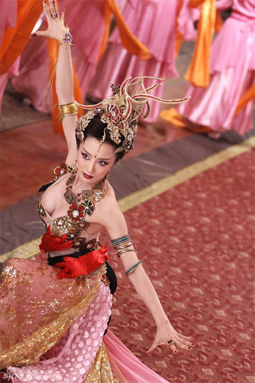 H&igrave;nh ảnh L&yacute; Y Hiểu trong phim 'Anh h&ugrave;ng Phong thần bảng 2'