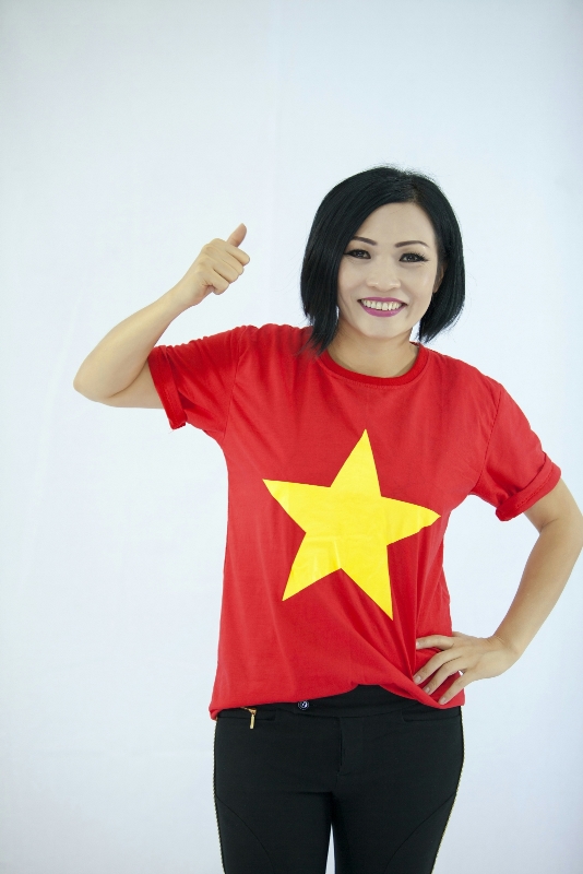 Ca sĩ Phương Th&agrave;nh cũng g&oacute;p phần kh&ocirc;ng nhỏ trong dự &aacute;n MV  Tự h&agrave;o T&ocirc;i y&ecirc;u Việt Nam