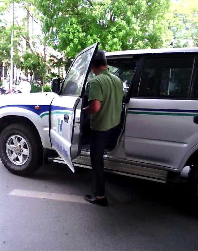 l&aacute;i xe của vtv đ&aacute;nh nhau