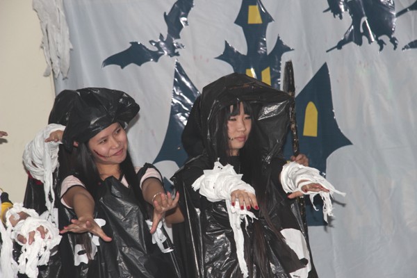 Những gương mặt ma quái đã làm cho lễ hội hóa trang Halloween Đại học Vạn Xuân trở nên đầy ấn tượng 