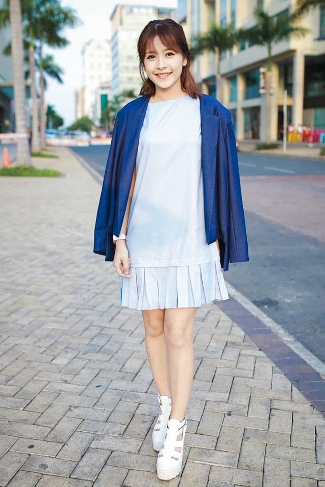 &aacute;o kho&aacute;c blazer l&agrave; lựa chọn tốt để c&aacute;c bạn nữ khoe vẻ đẹp nhẹ nh&agrave;ng của bản th&acirc;n m&agrave; vẫn cảm nhận sự ấm &aacute;p dễ chịu