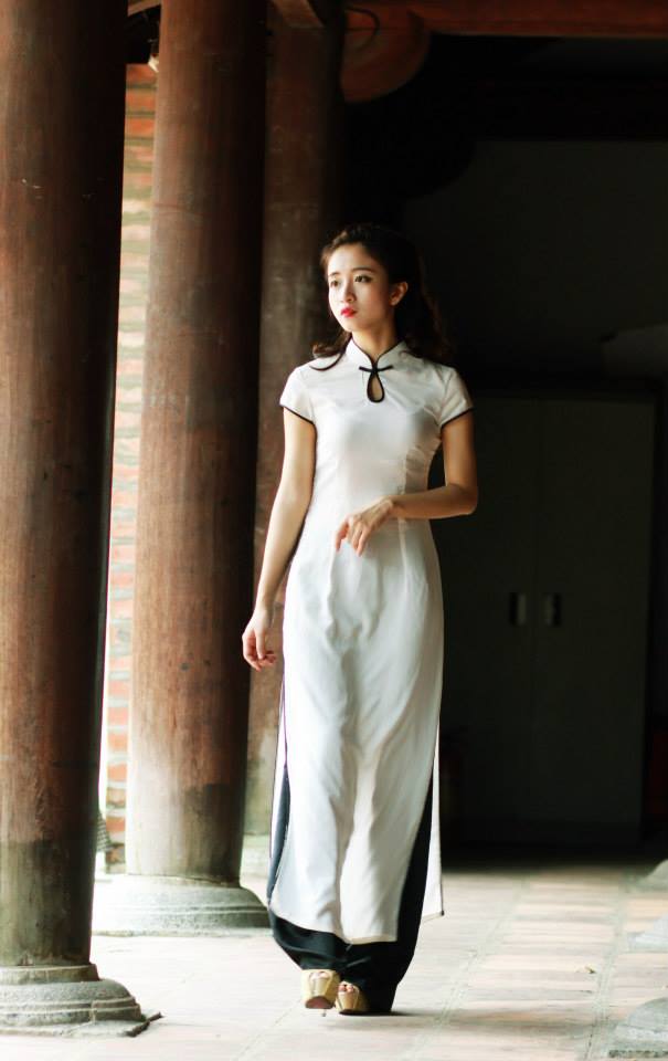 Áo dài kỷ yếu cho cô nàng thấp bé