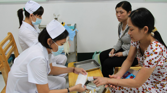 Ng&agrave;nh Y thay đổi trang phục tr&aacute;nh 'đổ oan' nhầm?