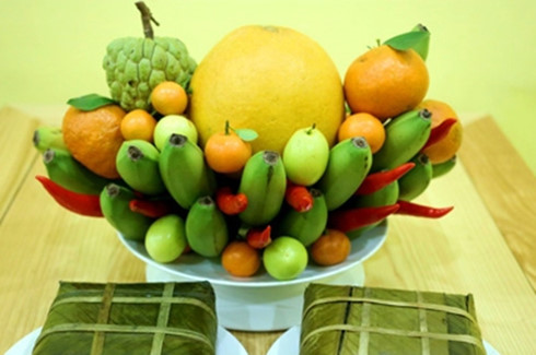 M&acirc;m ngũ quả l&agrave; phần kh&ocirc;ng thể thiếu tr&ecirc;n b&agrave;n thờ ng&agrave;y Tết 