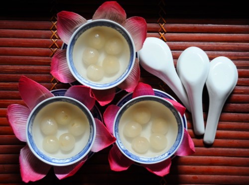 Ch&egrave; long nh&atilde;n thanh m&aacute;t, bổ dưỡng