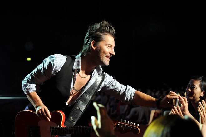 Michael Learns to Rock rất t&iacute;ch cực giao lưu c&ugrave;ng kh&aacute;n giả
