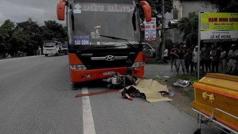 Hiện trường vụ tai nạn giao th&ocirc;ng khiến hai chị em d&acirc;u tử vong tại chỗ