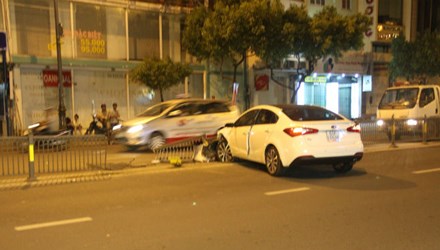 Rất may vụ tai nạn giao th&ocirc;ng kh&ocirc;ng g&acirc;y thương vong về người