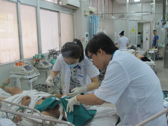 &Ocirc;ng Phạm Văn Bự bị chấn thương sọ n&atilde;o nặng sau vụ tai nạn giao th&ocirc;ng kinh ho&agrave;ng