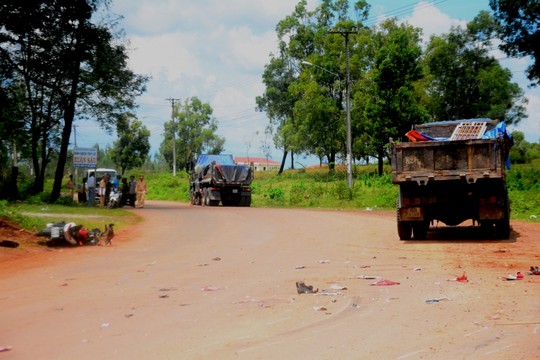 Hiện trường vụ tai nạn giao th&ocirc;ng khiến 2 phụ nữ bị thương nặng